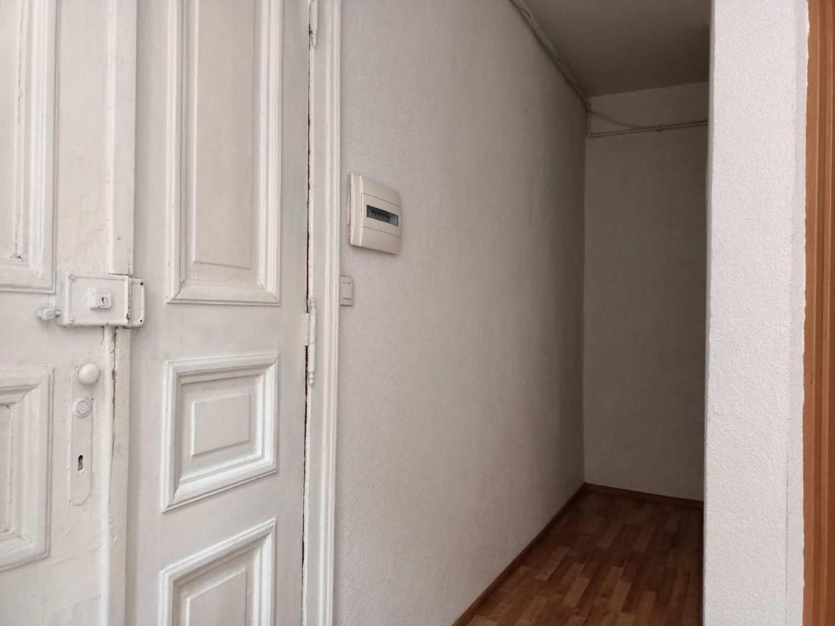Cruz Mieszkanie Pokoje Centrum Przytulny Czysty Lokal Na Noc Łódź Exteriör bild